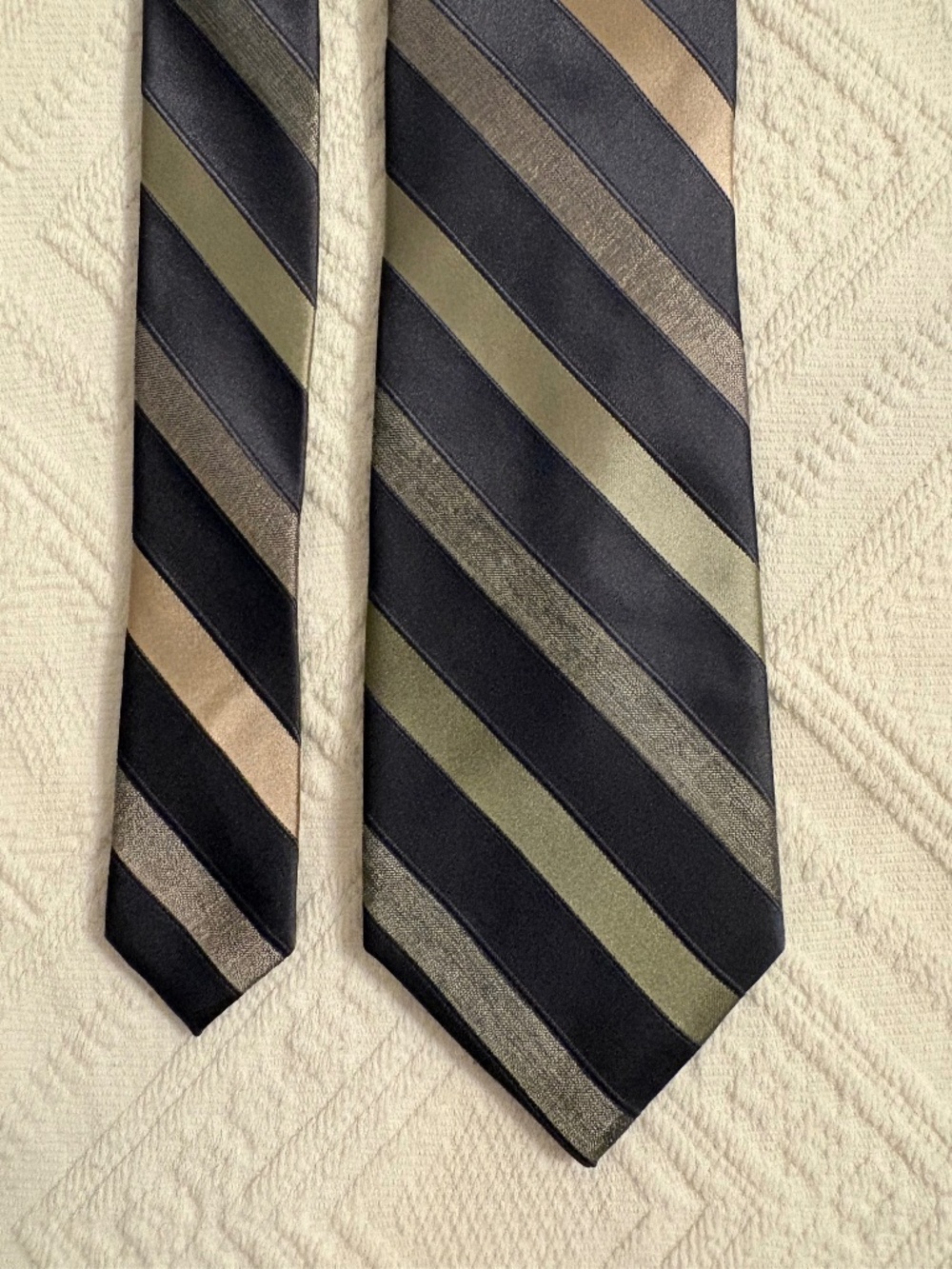 Vintage Claiborne Silk Blend Striped Tie Grey Olive Champagne Metallic